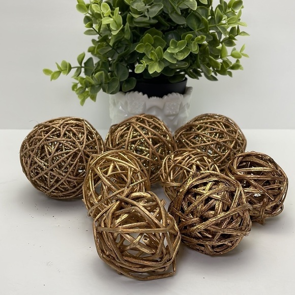 Gold Grapevine Decorative Balls 8 pcs - Picture 2 of 10